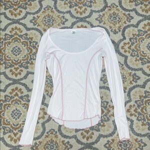 Aritzia Sunday Best light pink ribbed long sleeve top